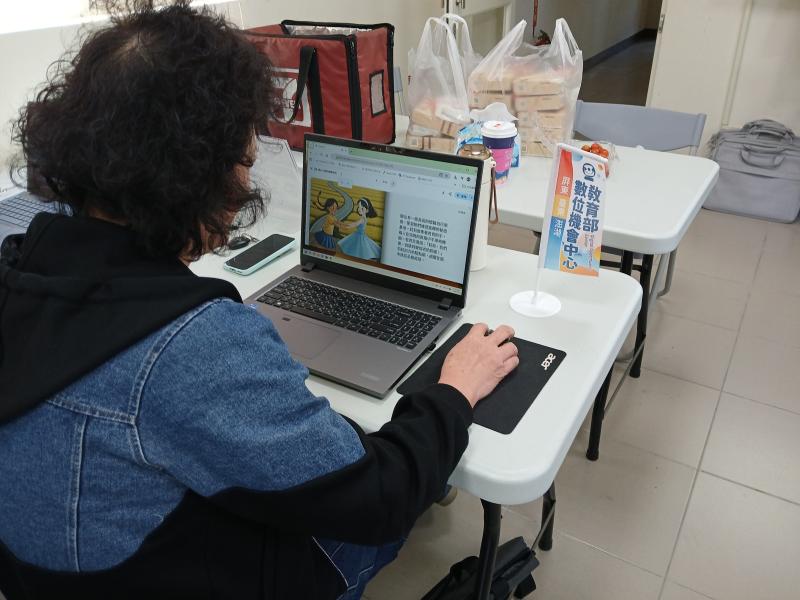 大家不僅理解AI新科技的應用，更能實際運用線上工具完成文案生成與編修，為生活與學習開啟更多可能。