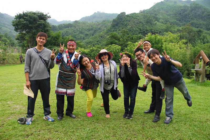 偶動畫《泰雅神鳥siliak》拍攝成功。