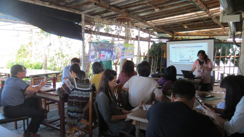 除了講師介紹，學員也有實際練習機會