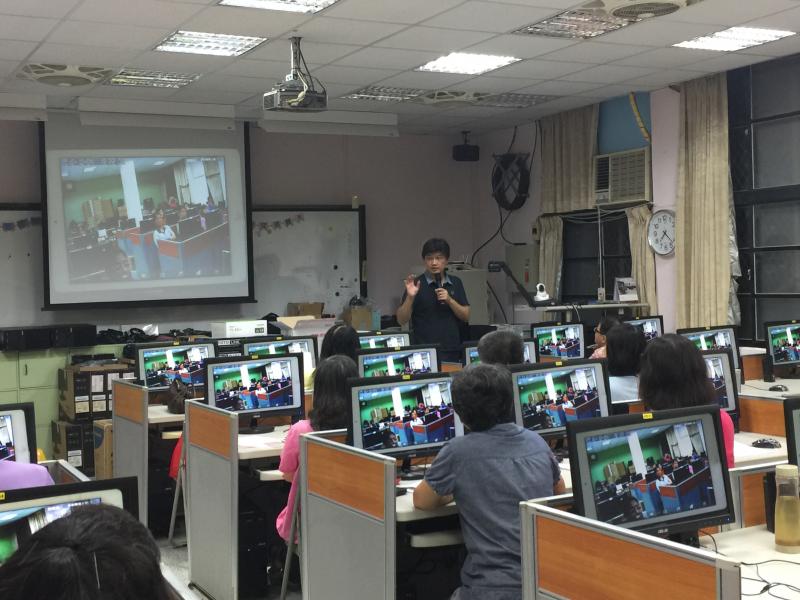老師講解監視器網路監控設定。
