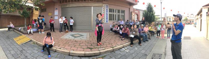 老師講解攝影相關知識