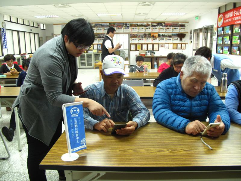 講師指導學員操作