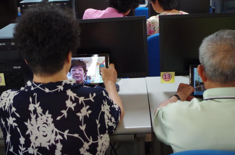 自拍我也會! (•ө•)♡