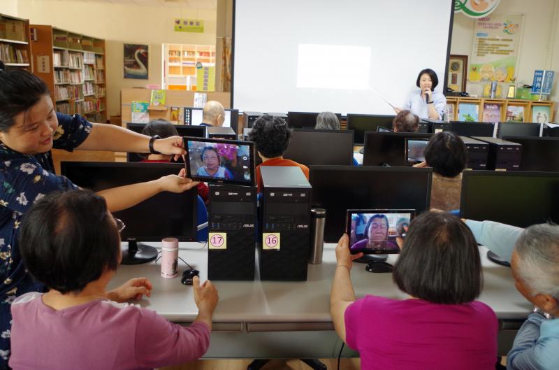 最照 "騙" 的角度: 45° മ◡മ