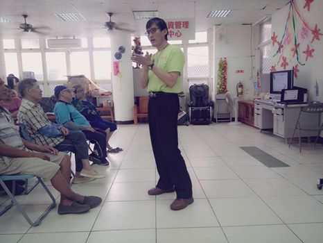 紀錄教學照片(一)，上課解說課程內容