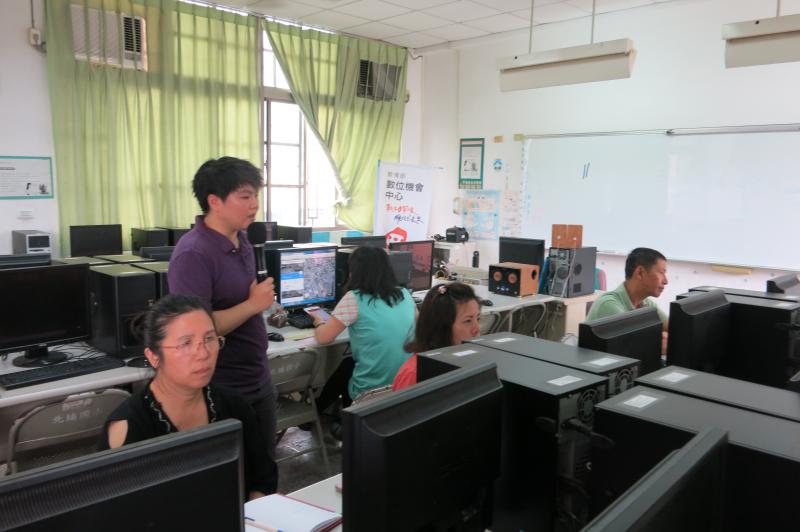 講師講解GOOGLE地圖路線規劃的技巧