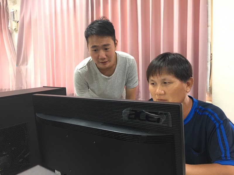 網路世界無遠弗屆，運用通訊軟體即可實現真正的天涯若彼鄰。