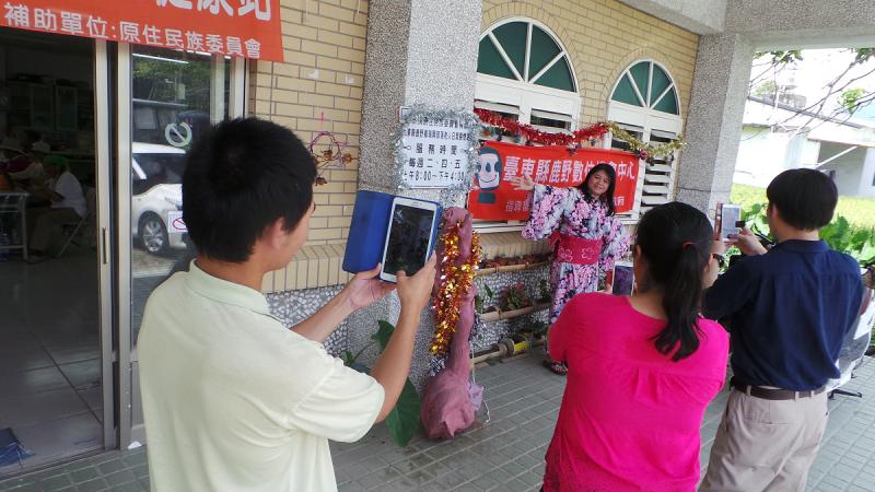 瑞興部落-用平板和手機拍照-數位沙龍拍照