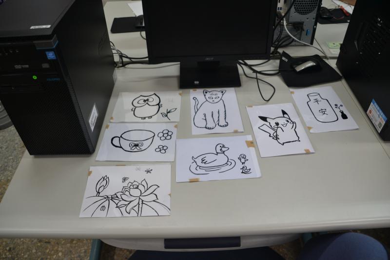 學員手繪創作絹印圖稿。