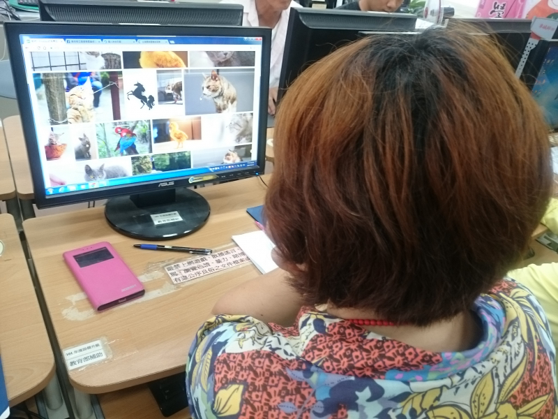 編修照片品，撰文，圖文編排，就是獨一無二的作品。