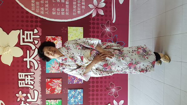 學員阿嬤拍照成果分享