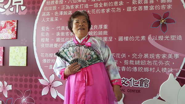 學員互相拍照成果分享2