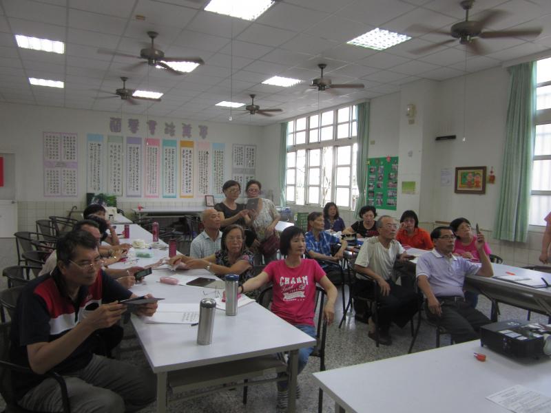 感謝老師不辭辛勞且諄諄教誨，獲益良多，感恩!