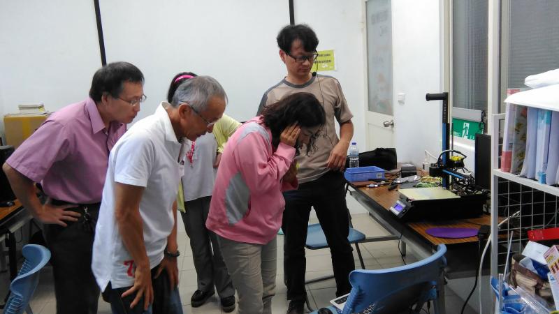 邱講師教學示範中