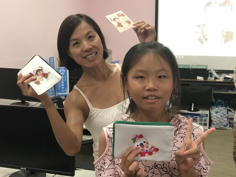 學員互相分享自己的作品。