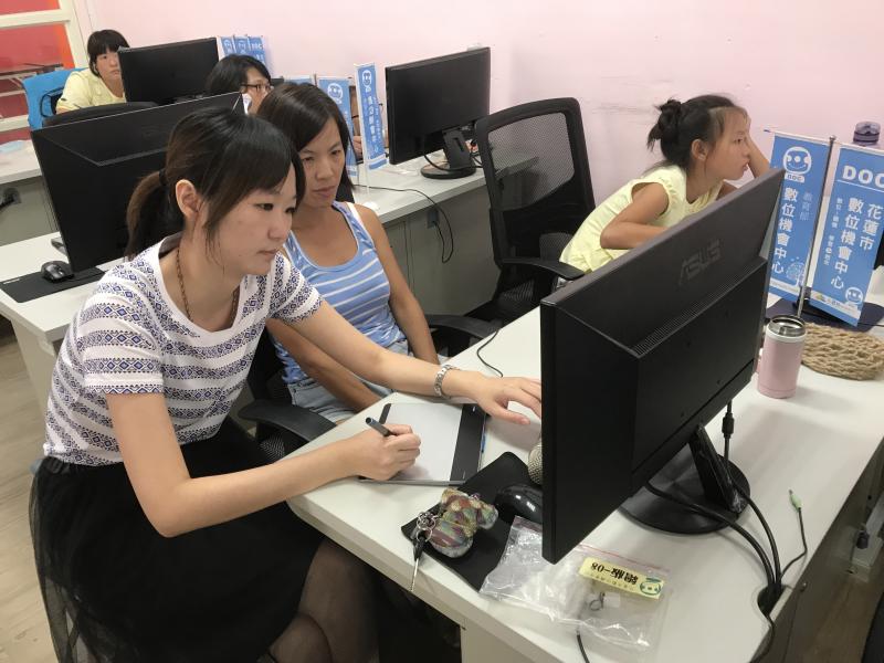 講師與學員互動解決問題