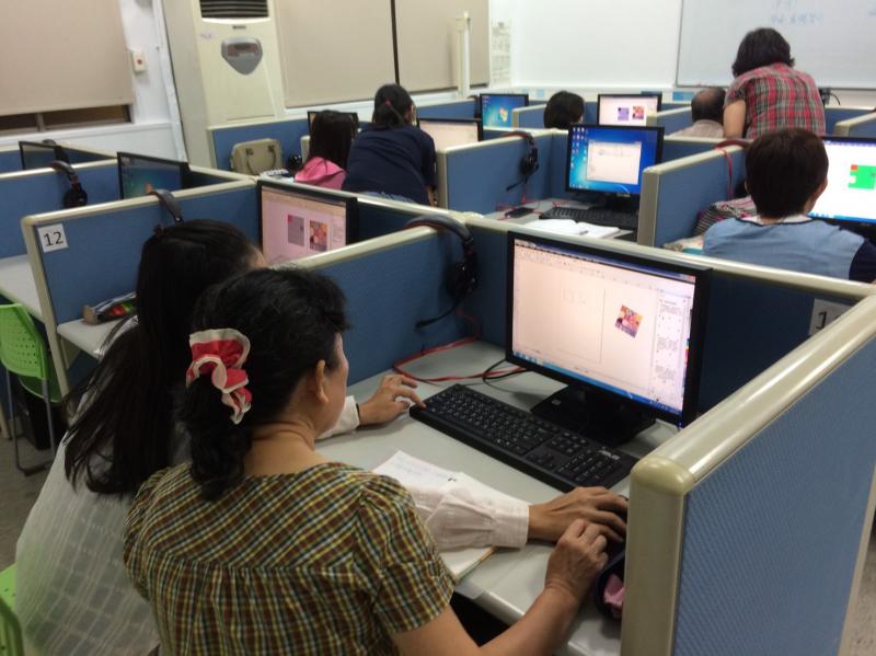 學員上課練習情形
