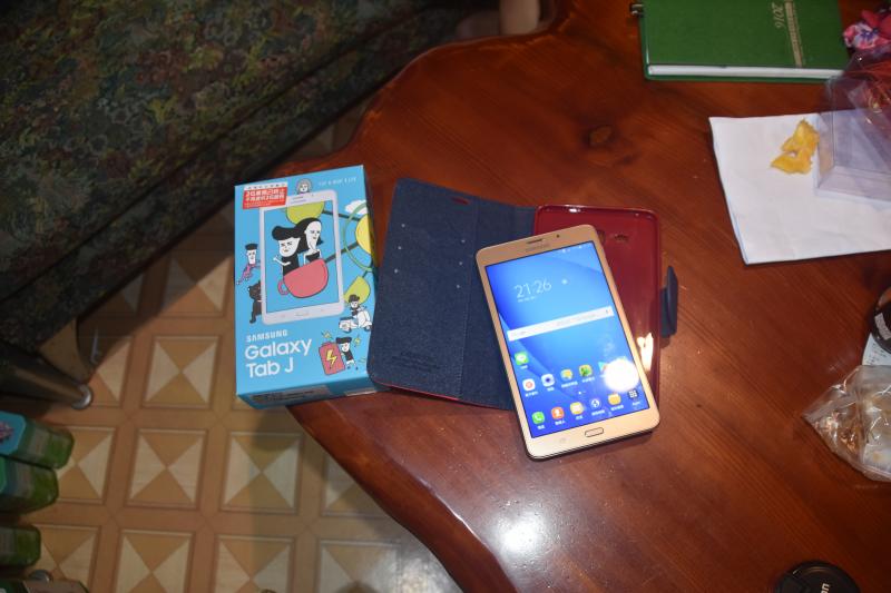 平板和手機的雷同讓學生驚訝，原來手機也可以這樣用