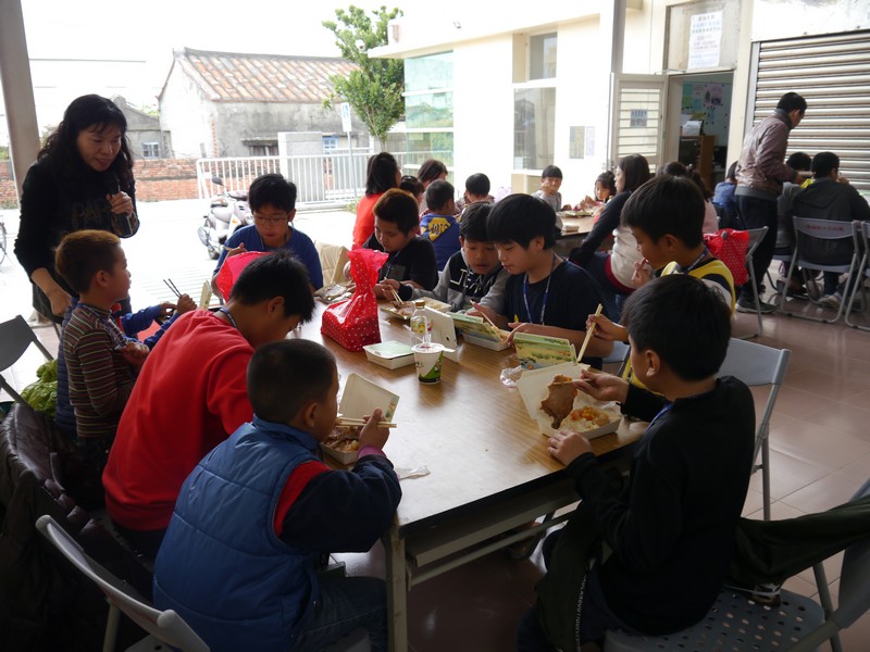 大家一起來創作。