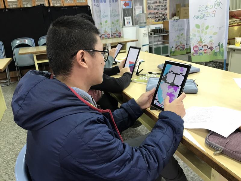 學員練習上機操作