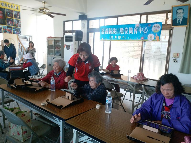 學員搜尋喜歡的歌曲3