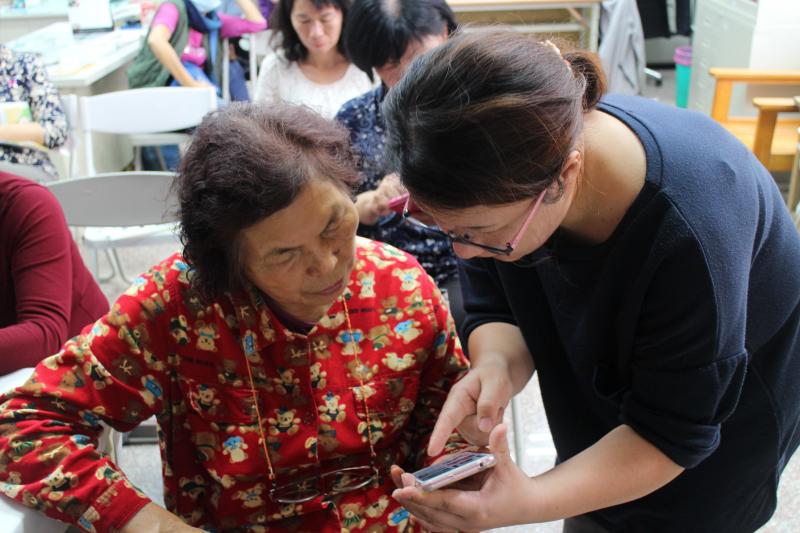 DOC駐點協助指導學員