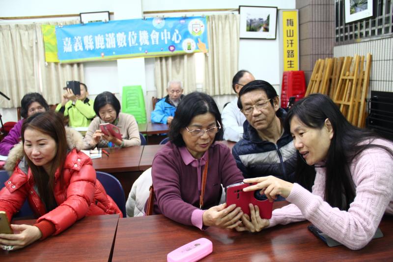 講師介紹手機.平板電腦之設定功能