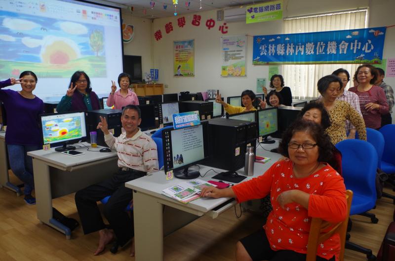 完成圖卡上色囉!