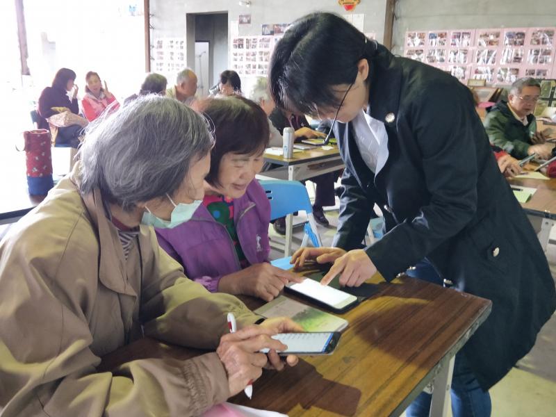 有問題老師會馬上過去協助