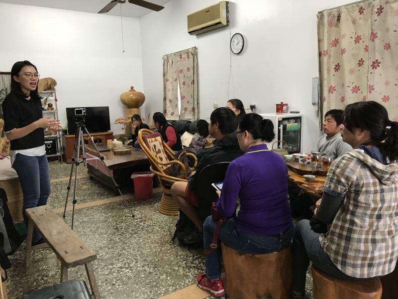 講師指導學員攝影技巧及拍攝注意事項