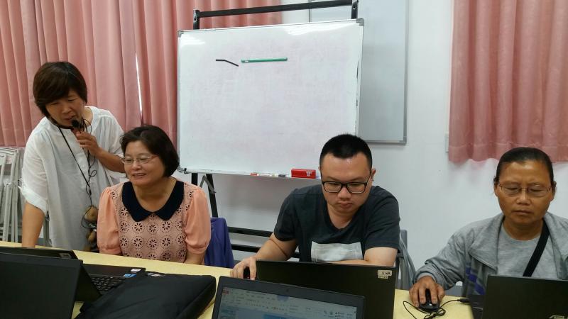 學員有疑問，李淑幸老師針對問題進行說明