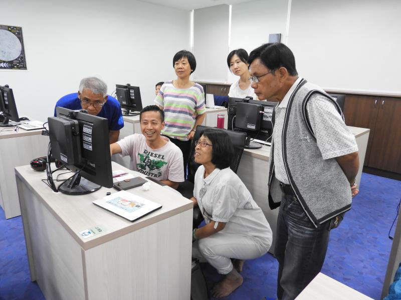 講師與學員互動