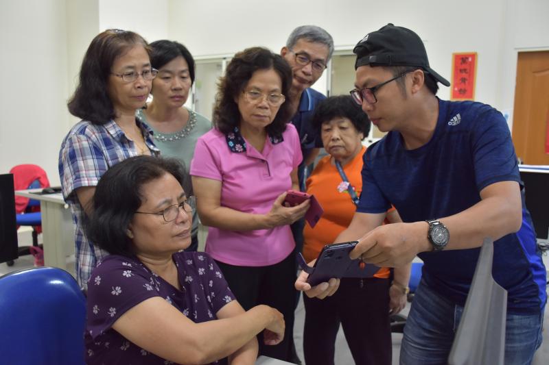 一個好的照片，各方面要求很多~所以我給你們看一張我自己照的