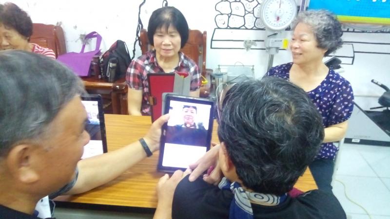 照片會說話、  唱歌給你聽  真的活照片