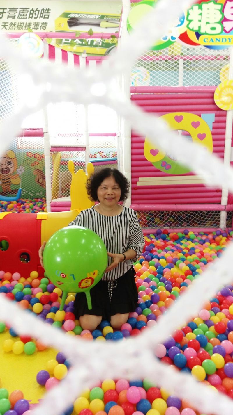 學員在遊戲間內拍攝的作品