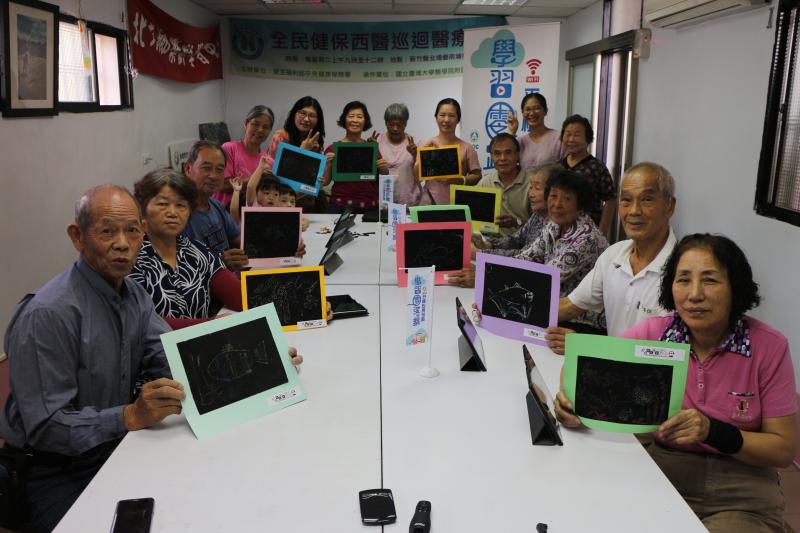 大家展示刮畫作品