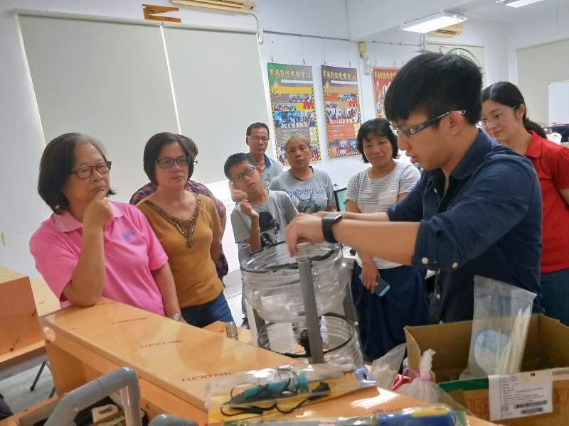 學員的表現熱烈富創意，在不斷問答的激盪中，他們展現的邏輯思考和理性思惟