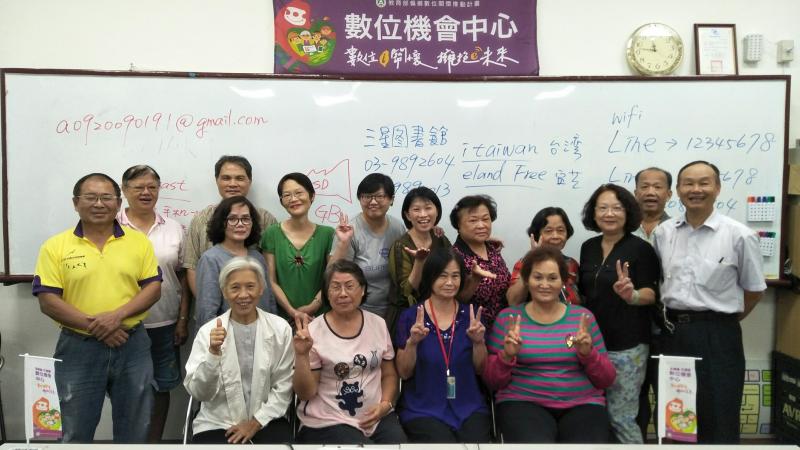 講師與學員合影