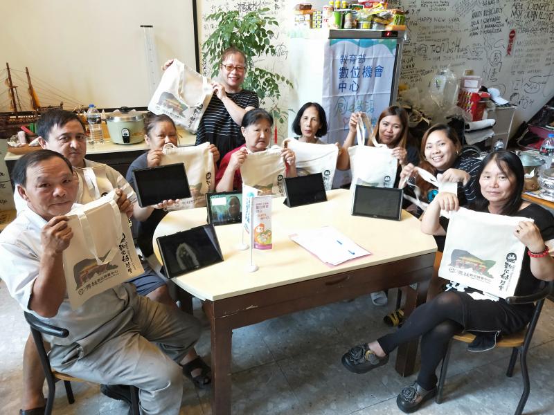 最後不妨來個大合照，與大家留下珍貴的回憶。