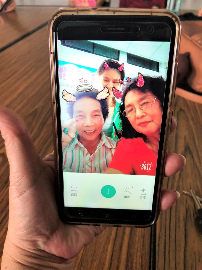 經過修圖軟體整治的照片