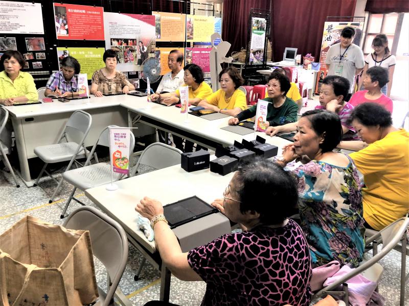 學員上機學習中。