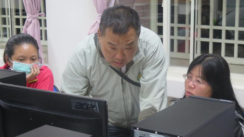 經由旁白、字幕、配樂包裝後，整支影片頓時豐富了起來。