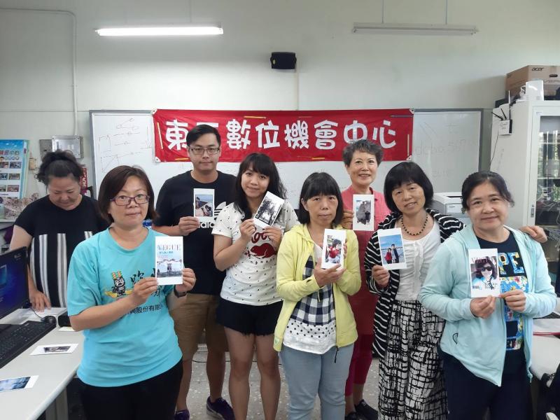 課程圓滿結束，全體大合照囉