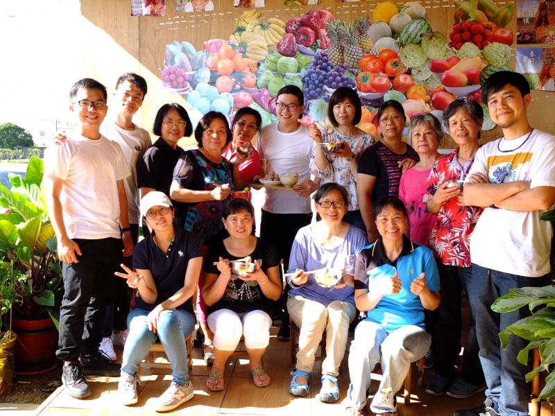 「在地創意料理－iCook數位食譜(II)」課程學員合照