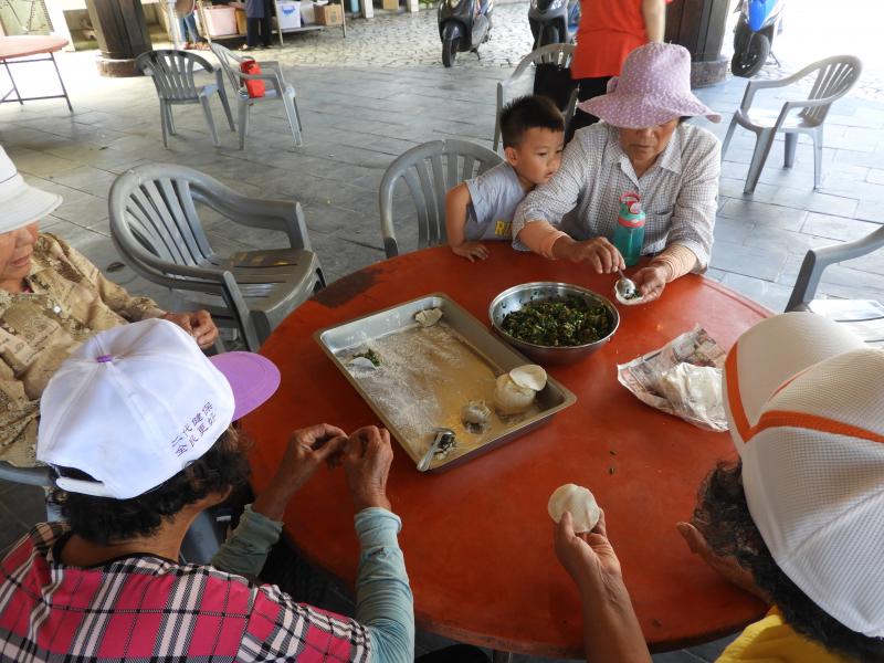 大家都有拍照跟料理的體驗