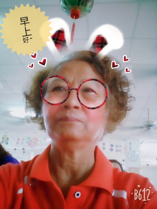 學員練習製作專屬早安圖