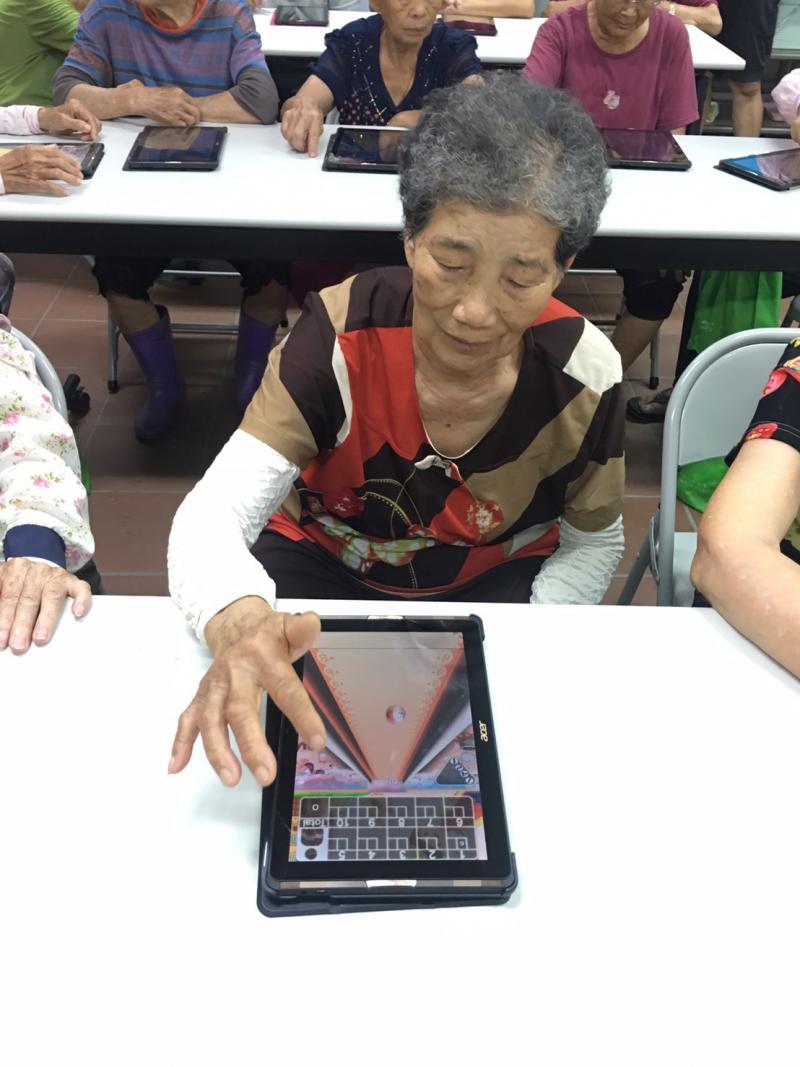 行動DOC-數位生活應用APP-保齡球體驗