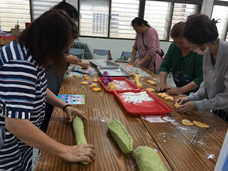 使用在地食材。