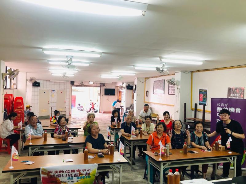 阿公阿嬤都好熱情~一直說今天學到的東西很夠本