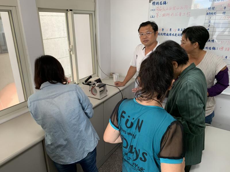 講解轉印機如何操作